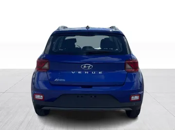 2025 Hyundai Venue - image 12