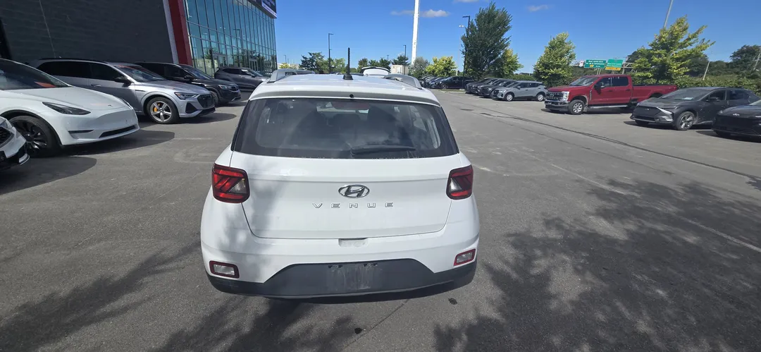Hyundai Venue Preferred 2023, photo 5