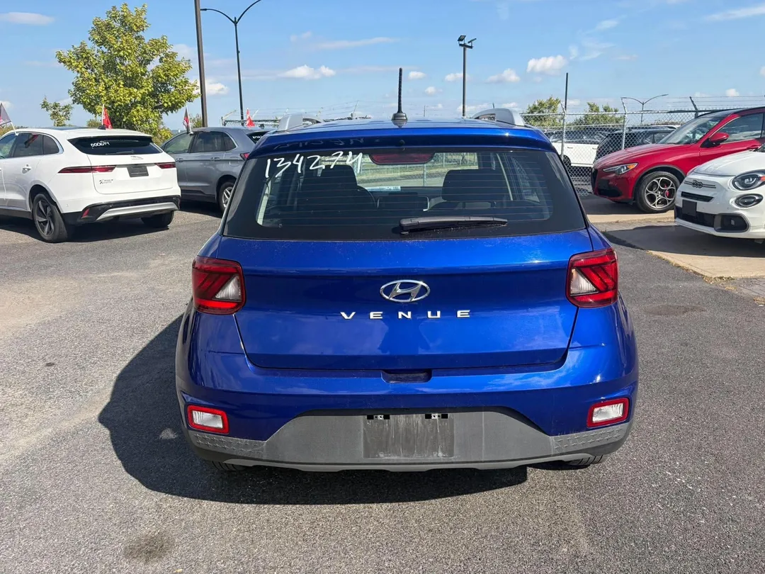 2025 Hyundai Venue Preferred, photo 5