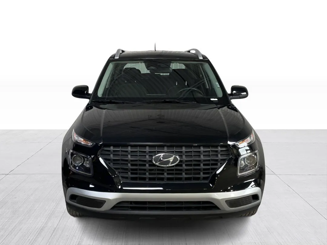 2025 Hyundai Venue for sale - photo 2