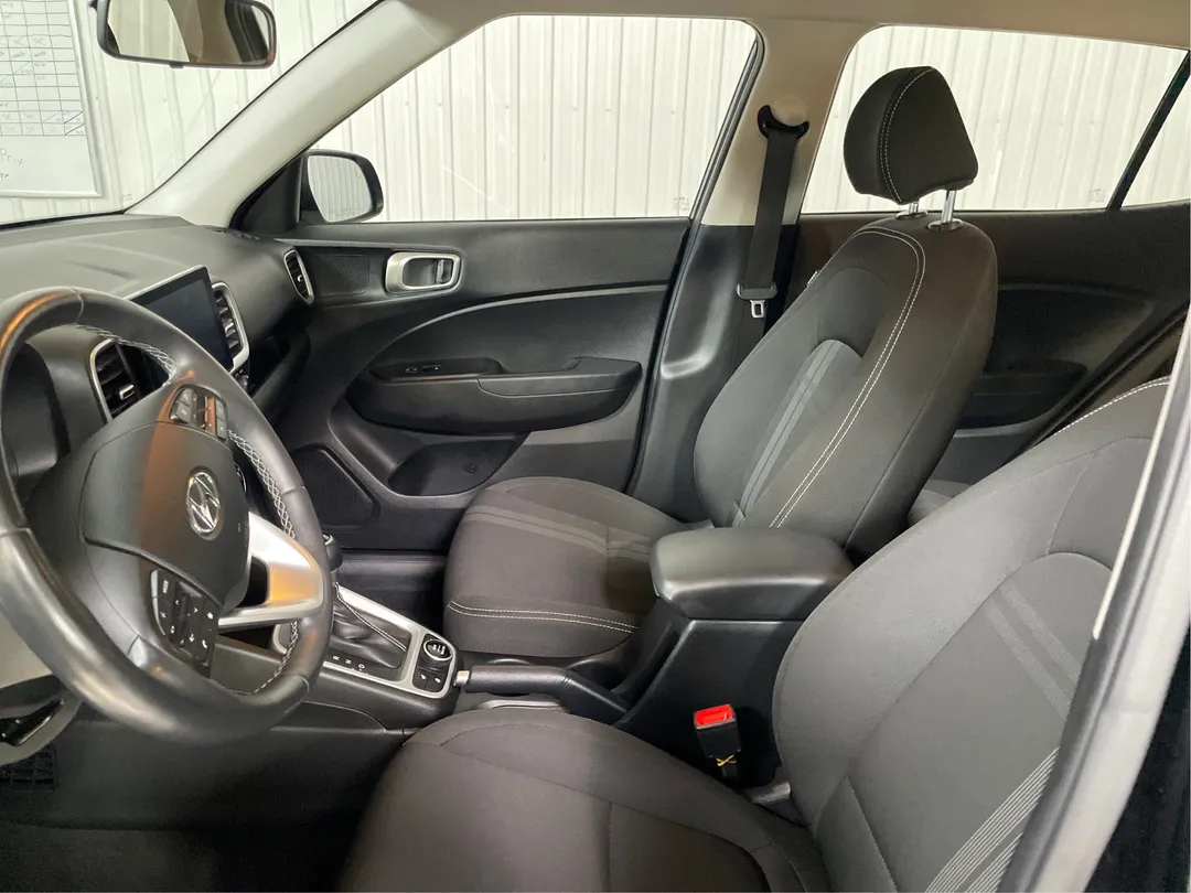 2025 Hyundai Venue for sale - photo 3