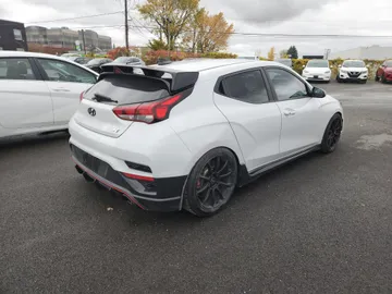 2020 Hyundai Veloster N - image 7