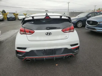 2020 Hyundai Veloster N - image 6