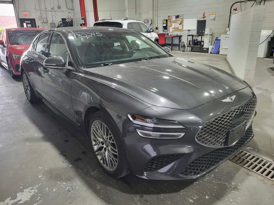 2023 Genesis G70