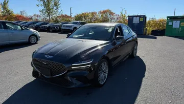 2023 Genesis G70 - image 3