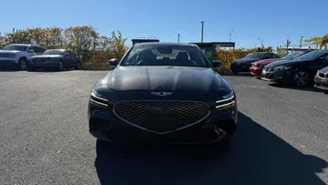 2023 Genesis G70 - image 2