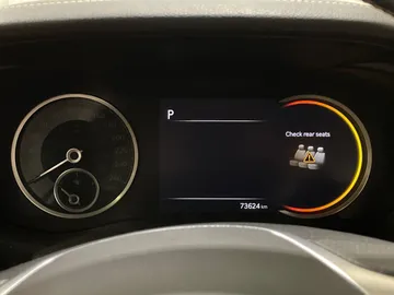 2022 Genesis G70 - image 34