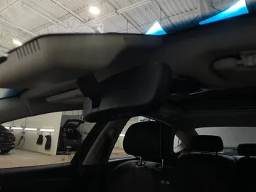 2021 Genesis G80 - image 16