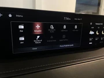 2021 Genesis G80 - image 30