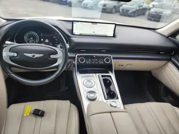 2022 Genesis GV80 - image 11