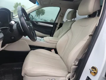 2022 Genesis GV80 - image 10