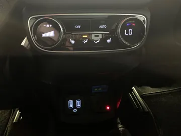 2021 Genesis GV80 - image 33