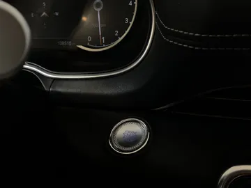 2021 Genesis GV80 - image 27