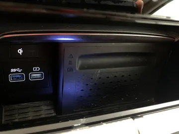 2021 Genesis GV80 - image 39