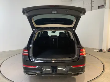 2021 Genesis GV80 - image 13