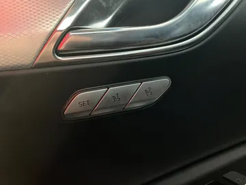 2021 Genesis GV80 - image 31