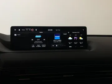 2021 Genesis GV80 - image 40