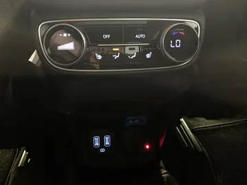 2021 Genesis GV80 - image 33
