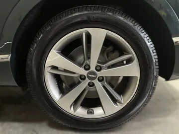 2021 Genesis GV80 - image 7