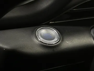 2021 Genesis GV80 - image 24