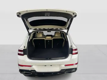 2021 Genesis GV80 - image 14