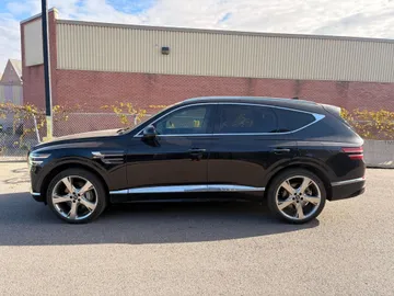 2021 Genesis GV80 - image 6