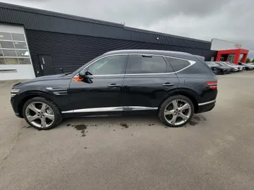 2021 Genesis GV80 - image 6