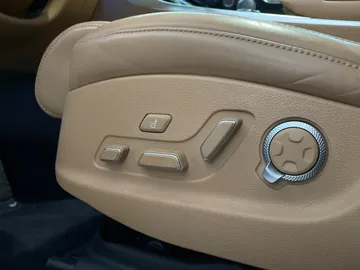 2022 Genesis GV80 - image 20