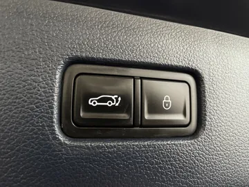 2022 Genesis GV80 - image 22