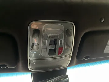 2023 Genesis GV80 - image 17