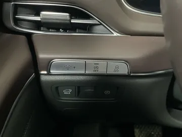 2023 Genesis GV80 - image 33