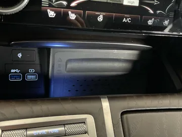 2023 Genesis GV80 - image 31