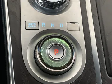 2023 Genesis GV80 - image 30