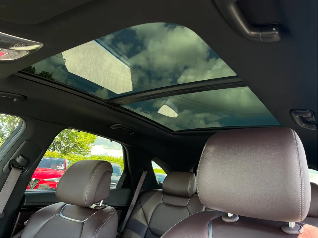 2025 Genesis GV70 2.5T Advanced Plus AWD, photo 5