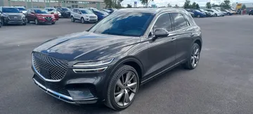 2025 Genesis GV70 - image 3