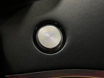 2018 Kia Stinger - image 24