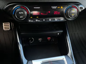 2023 Kia Forte5 - image 21