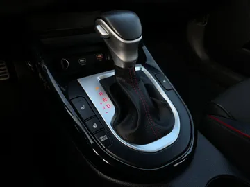 2023 Kia Forte5 - image 25