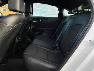 2023 Kia Forte5 - image 16