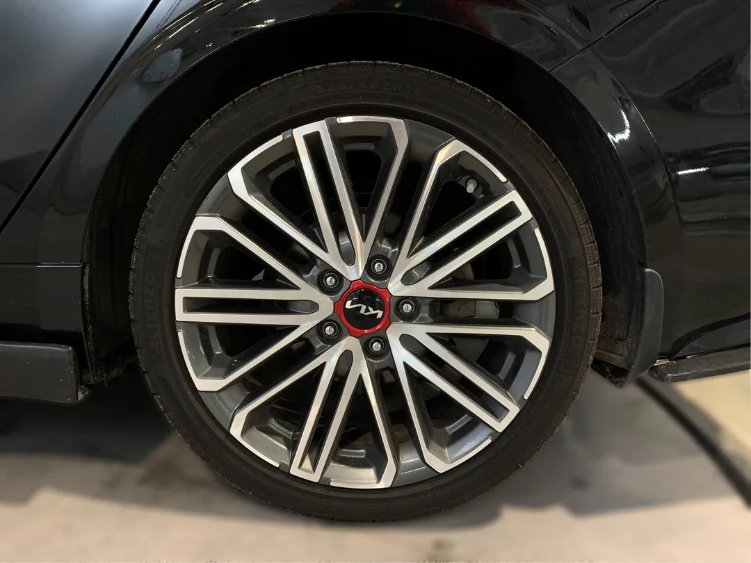 2023 Kia Forte5 — photo 6