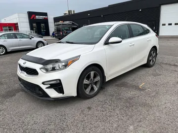 2021 Kia Forte5 - image 3