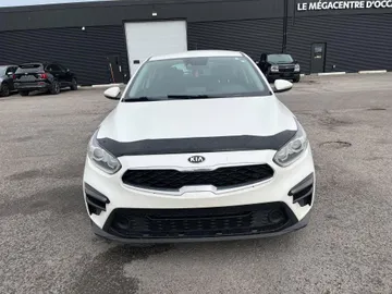 2021 Kia Forte5 - image 2