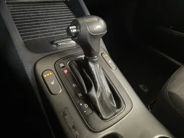 2016 Kia Forte 5-Door - image 20