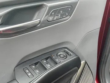 2024 Kia EV9 - image 27