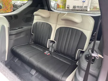 2024 Kia EV9 - image 28