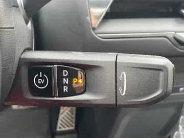 2024 Kia EV9 - image 25