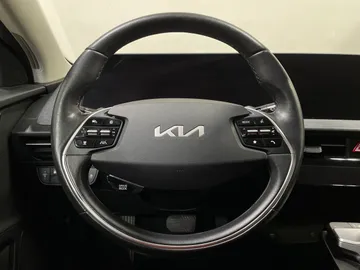 2023 Kia EV6 - image 25