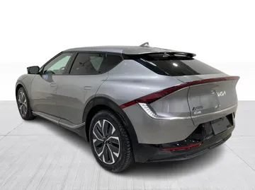 2023 Kia EV6 - image 11