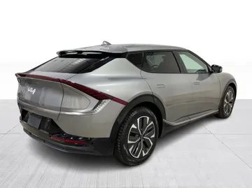 2023 Kia EV6 - image 14