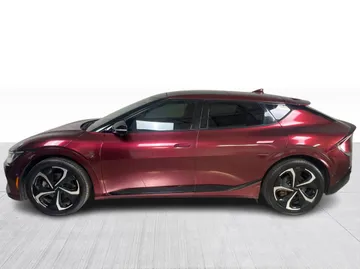 2022 Kia EV6 - image 11
